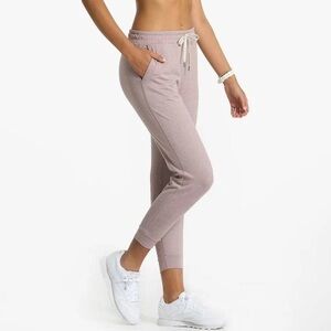 Vuori Performance Jogger Size Medium